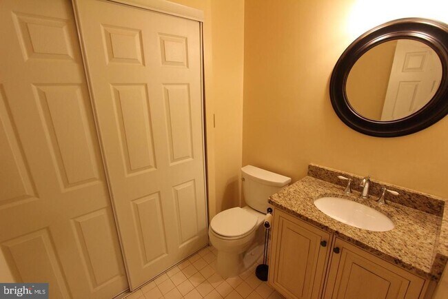 Building Photo - 10502 James Wren Way