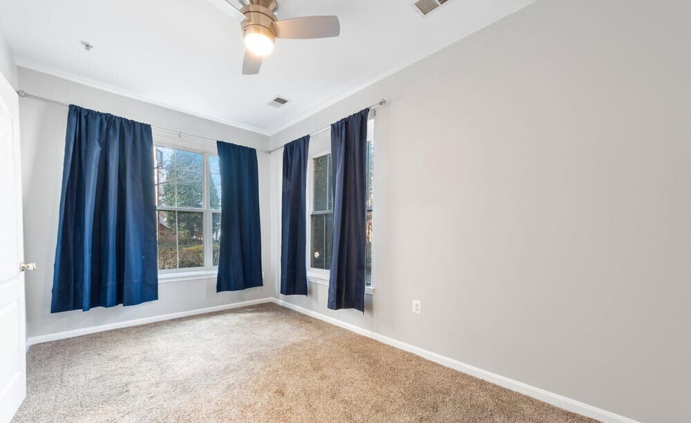 Building Photo - 5529 Lanier Ave