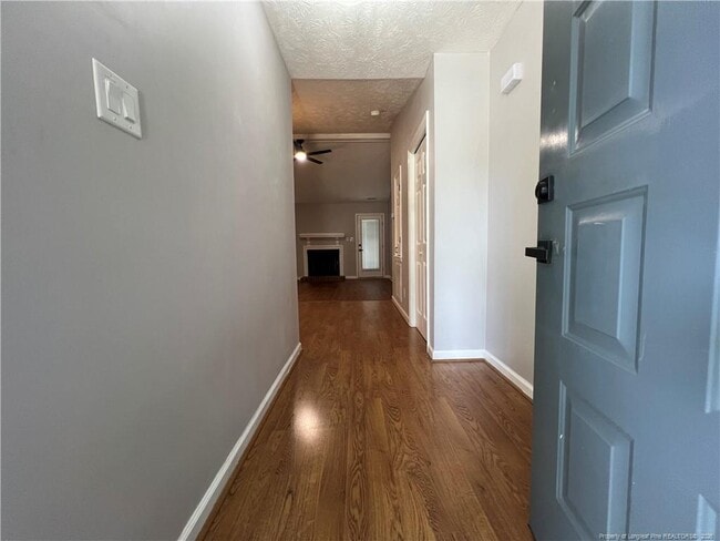 Building Photo - 2105 Wexford Oaks Ct