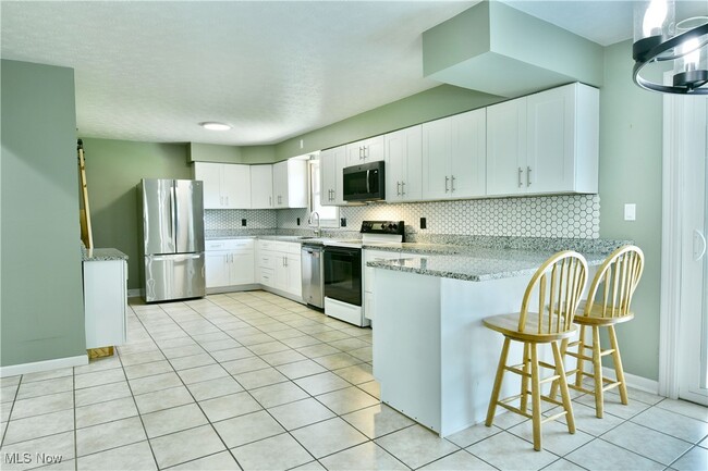 Building Photo - 5794 Merwin Chase Rd