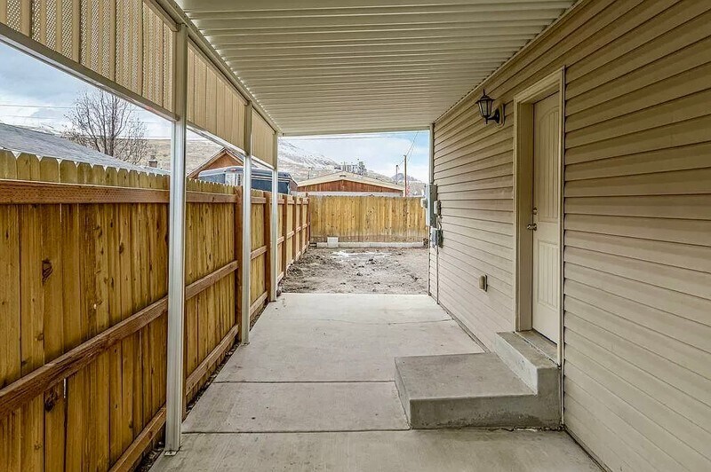 Building Photo - 2658 S 8850 W