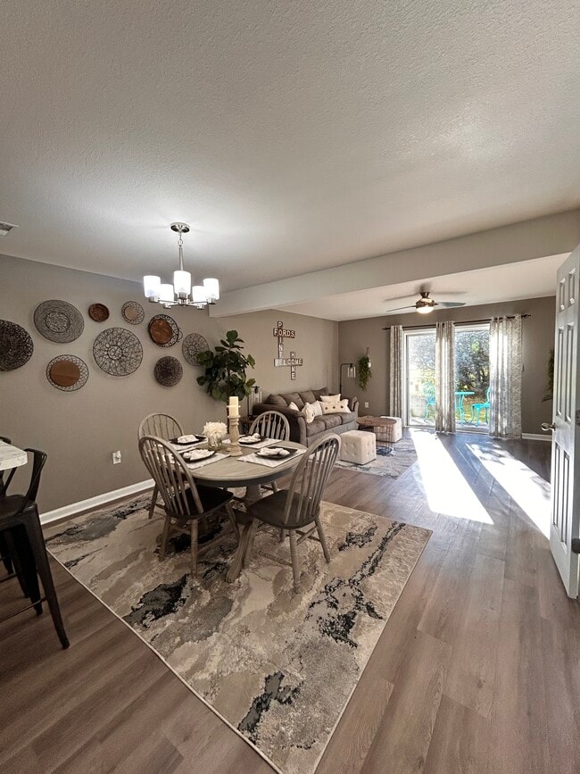 Building Photo - 1107 Fords Pointe Cir