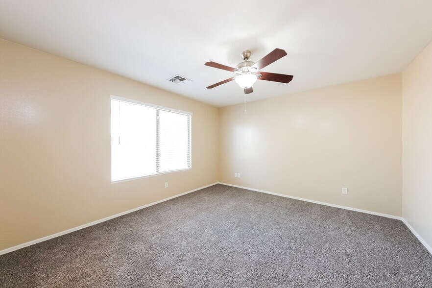 Building Photo - 13016 W St Moritz Ln