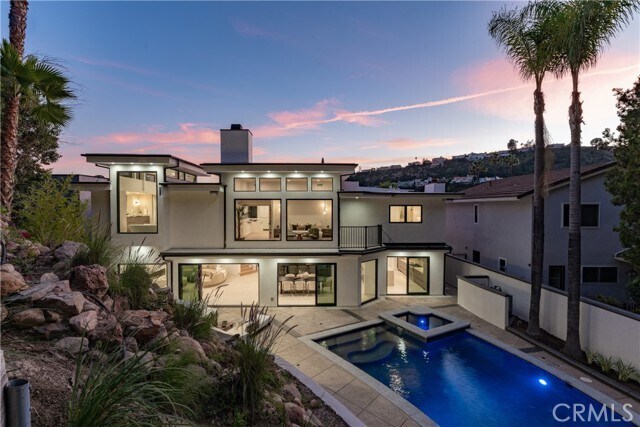 Building Photo - 2638 Zorada Dr