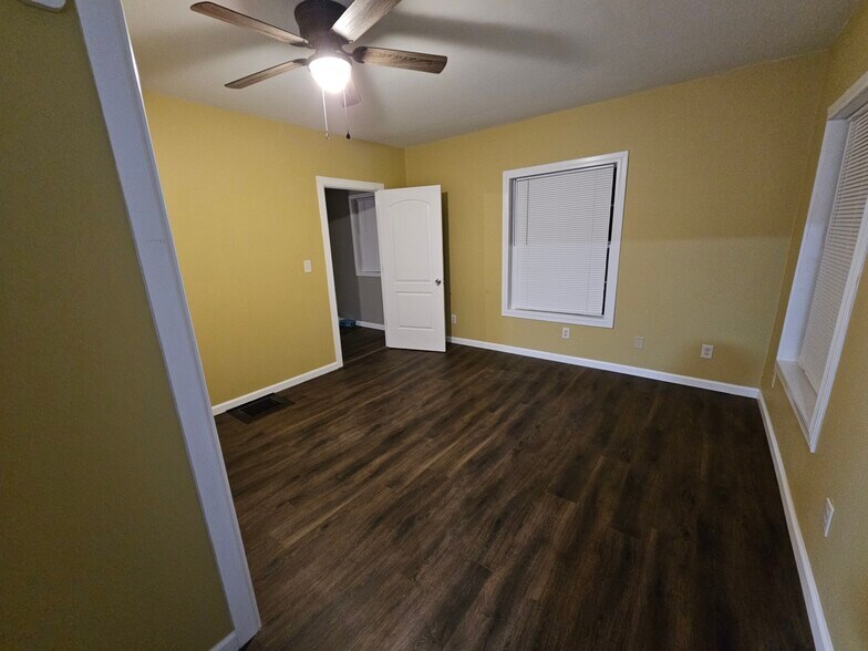 Building Photo - 7381 Owasco Rd