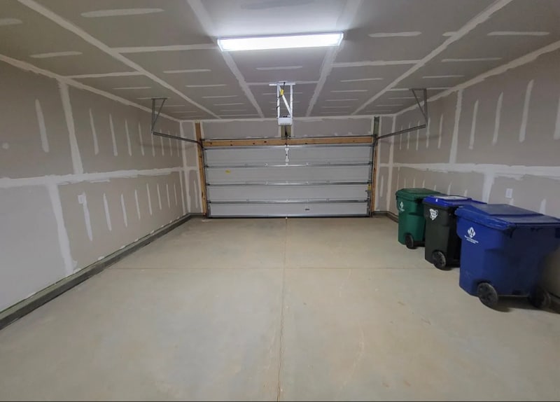 Building Photo - 1007 Maylen Trce