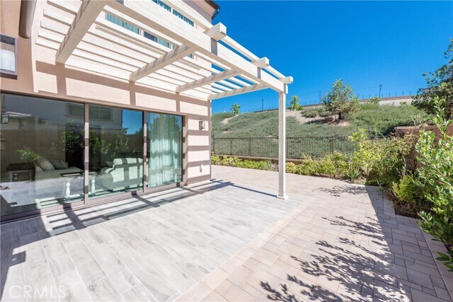 Building Photo - 119 Plum Lily