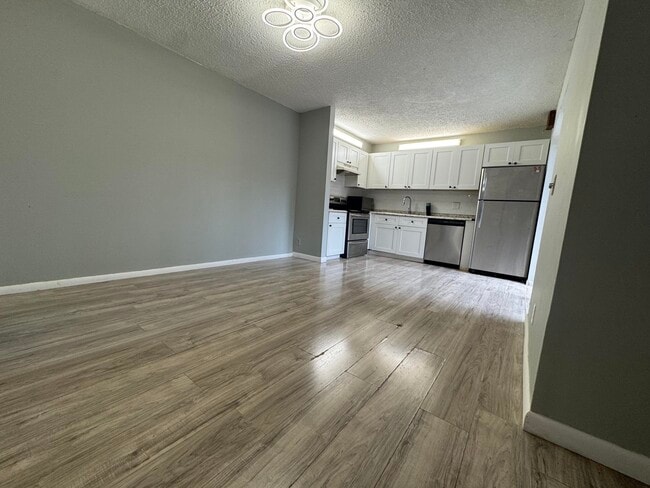 Building Photo - 1544 Forest Lakes Cir