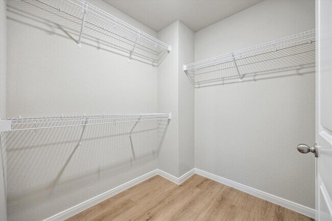 Building Photo - 3971 Turtle Creek