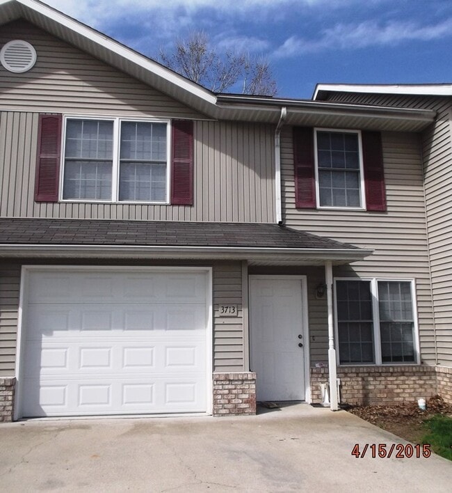 Building Photo - 3713 S Cramer Cir