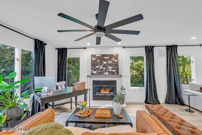 Building Photo - 17 Woods End Rd