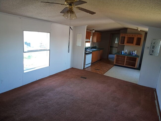 Building Photo - 2651 Windy Hill Rd