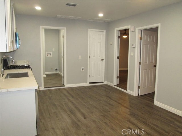 Building Photo - 852 N Davidson Ave