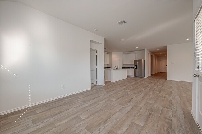 Building Photo - 2914 Bur Lndg Ln