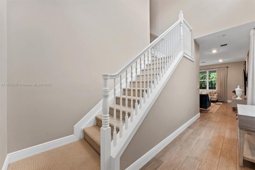 Building Photo - 4434 Ficus St