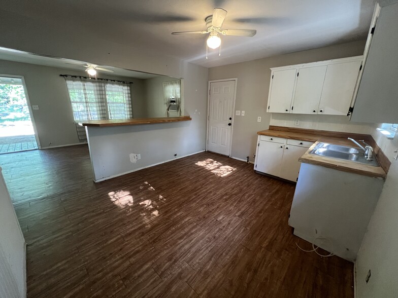 Kitchen Facing Living Room - 420 RS County Rd 3333