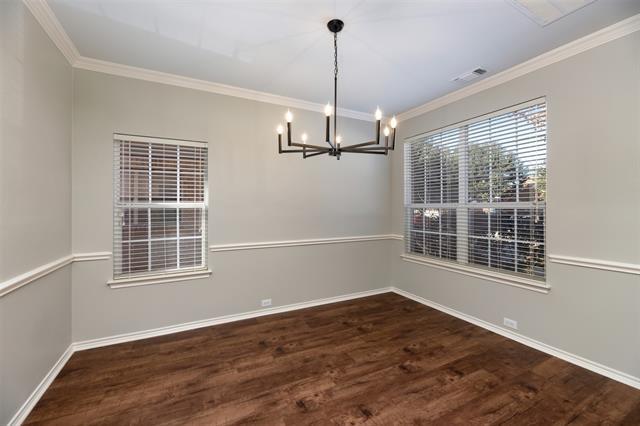 Building Photo - 5621 Old Orchard Dr