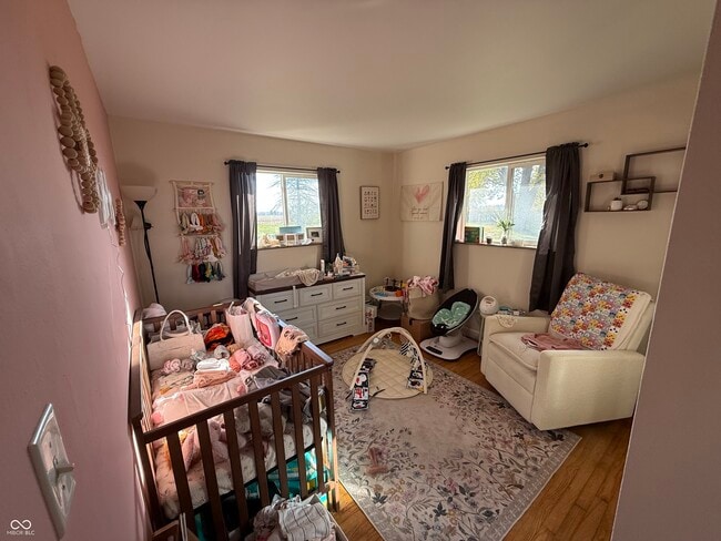 Building Photo - 8667 N Ricks Dr E