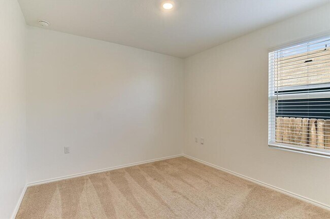 Building Photo - 2616 Schwartz Ln