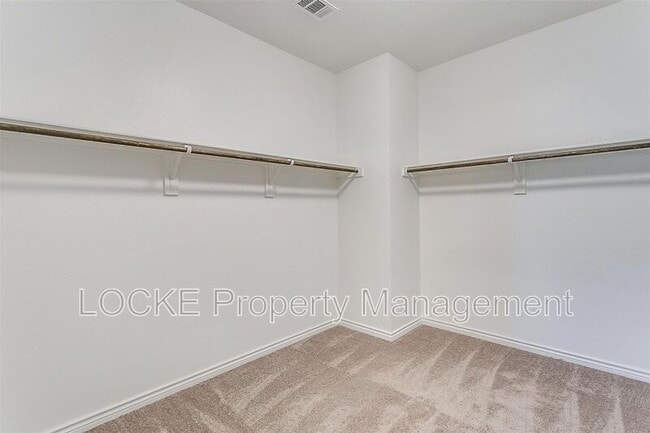 Building Photo - 205 Athenia Dr