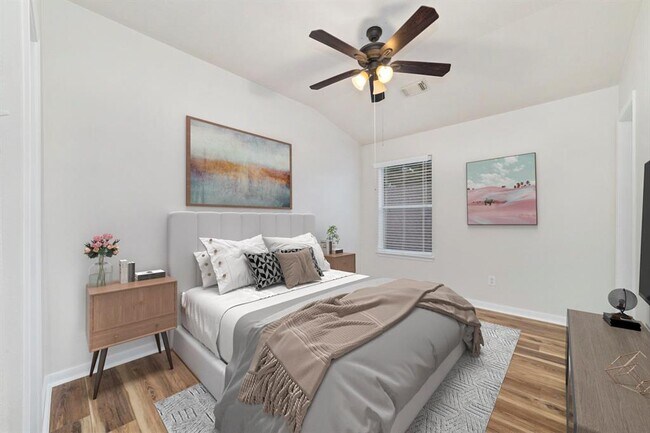 Building Photo - 26610 Marble Falls Bend