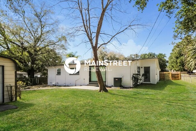 Building Photo - 5311 Ridgeway Dr