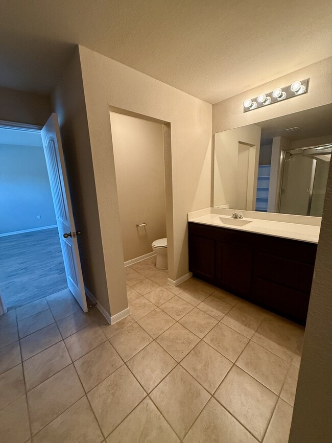 Building Photo - 5704 Montrelia Dr