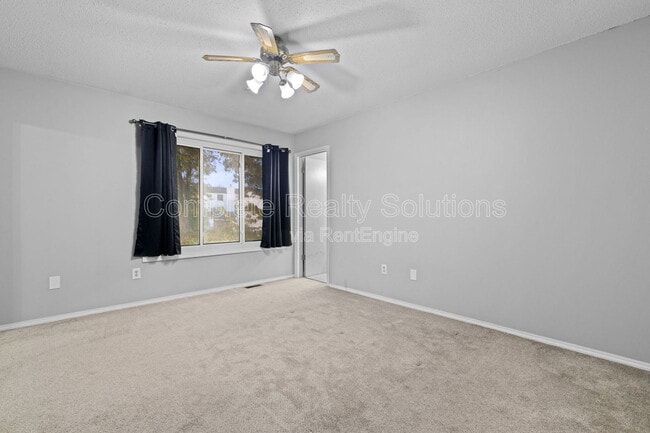 Building Photo - 26 Timberbrook Dr