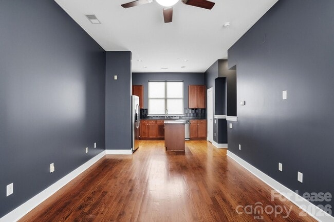 Building Photo - 440 N McDowell St