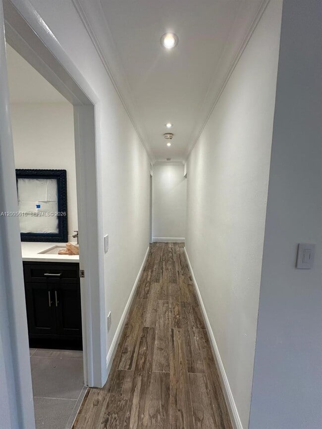 Building Photo - 7625 SW 180th Terrace