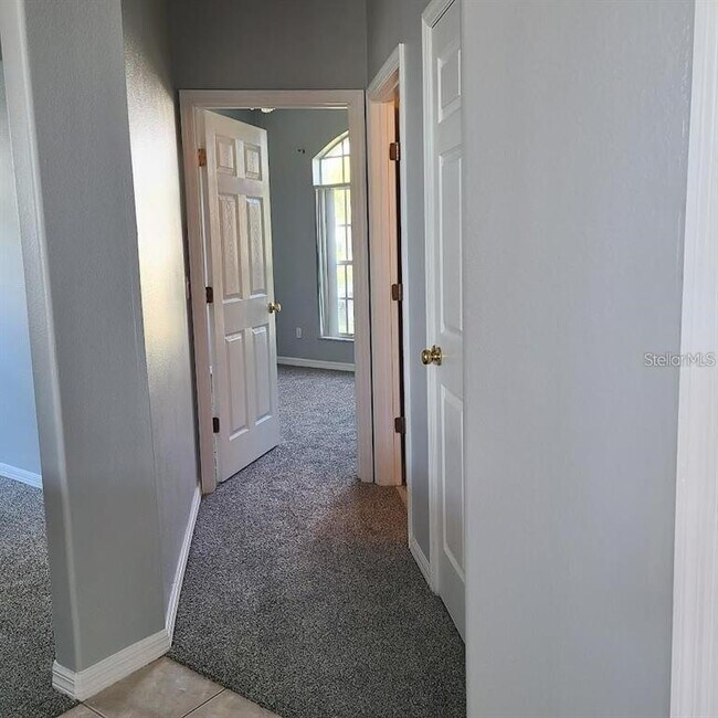 Building Photo - 2802 Baywood Ln