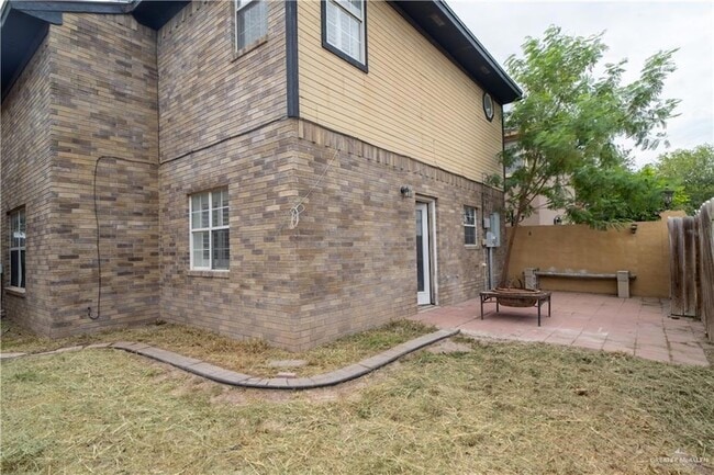 Building Photo - 3210 Black Oak Ln