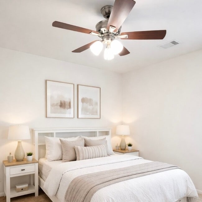 Building Photo - 8626 Willet St