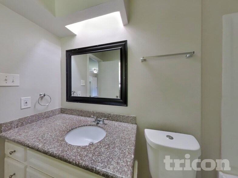 Building Photo - 7506 Lemon Tree Cir