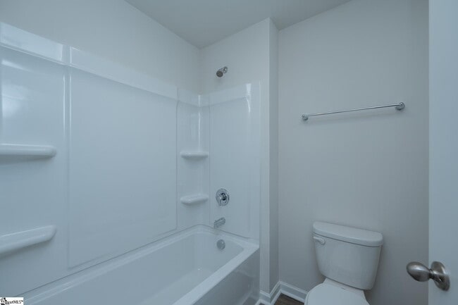 Building Photo - 115 Roocroft Ct