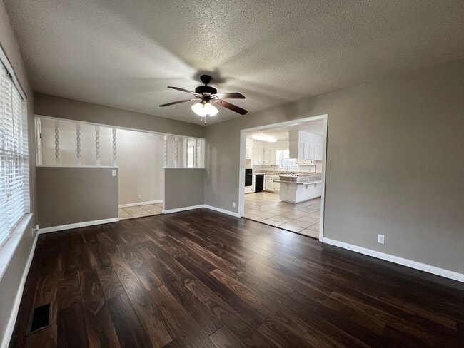 Building Photo - 895 Marion Anderson Rd