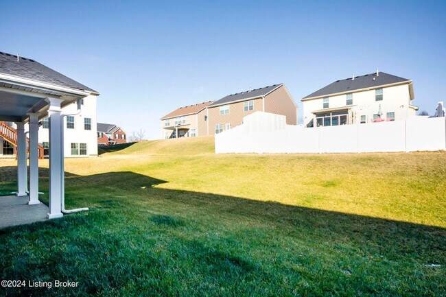Building Photo - 107 Irondale Ct
