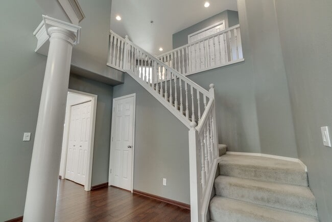 Building Photo - Spacious 4BR / 3BA Home in Desirable Bethany Area