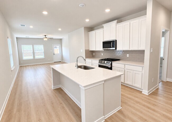 Building Photo - 4026 Bay Ct