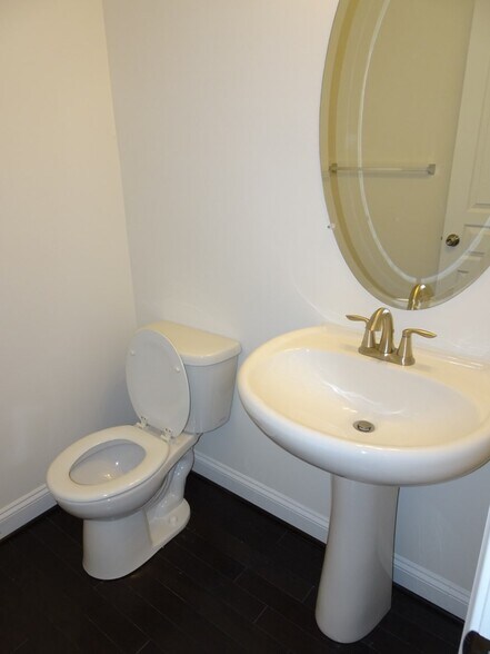 Building Photo - 225 Mill Crossing Ct