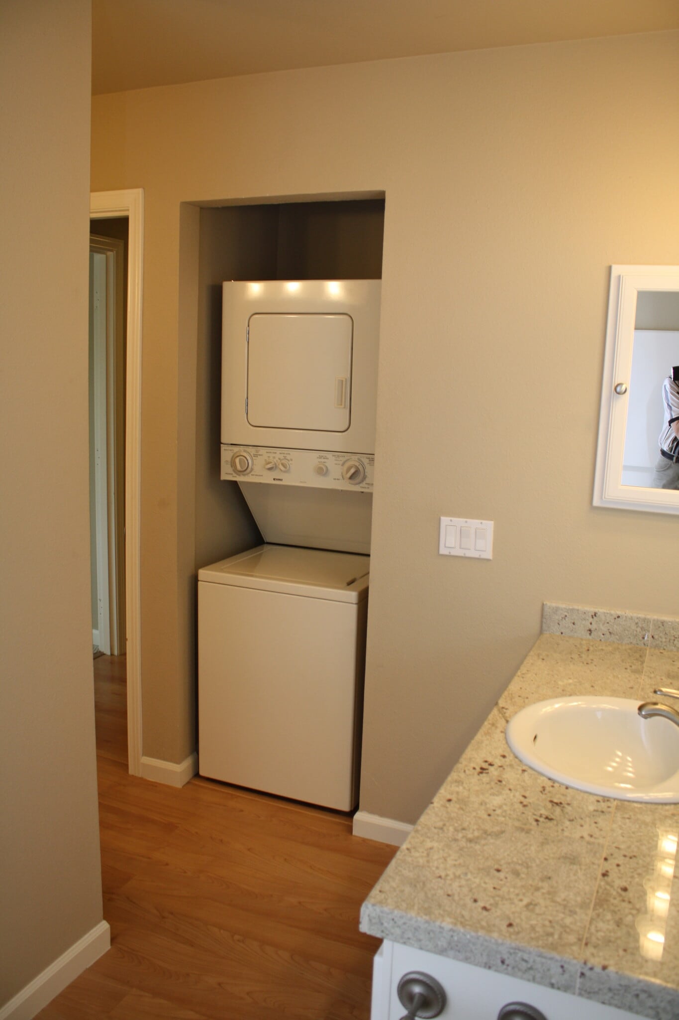 Building Photo - 10232 SE Talbert St