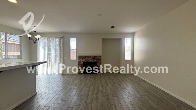 Building Photo - 14193 Blackstone St