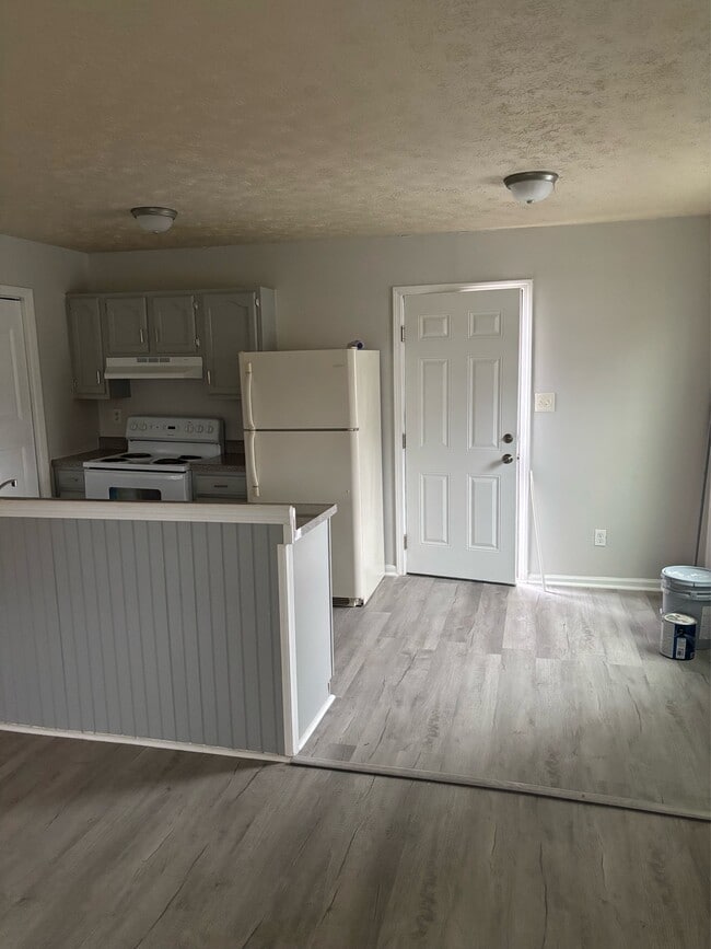 Building Photo - 1001 Breathitt St