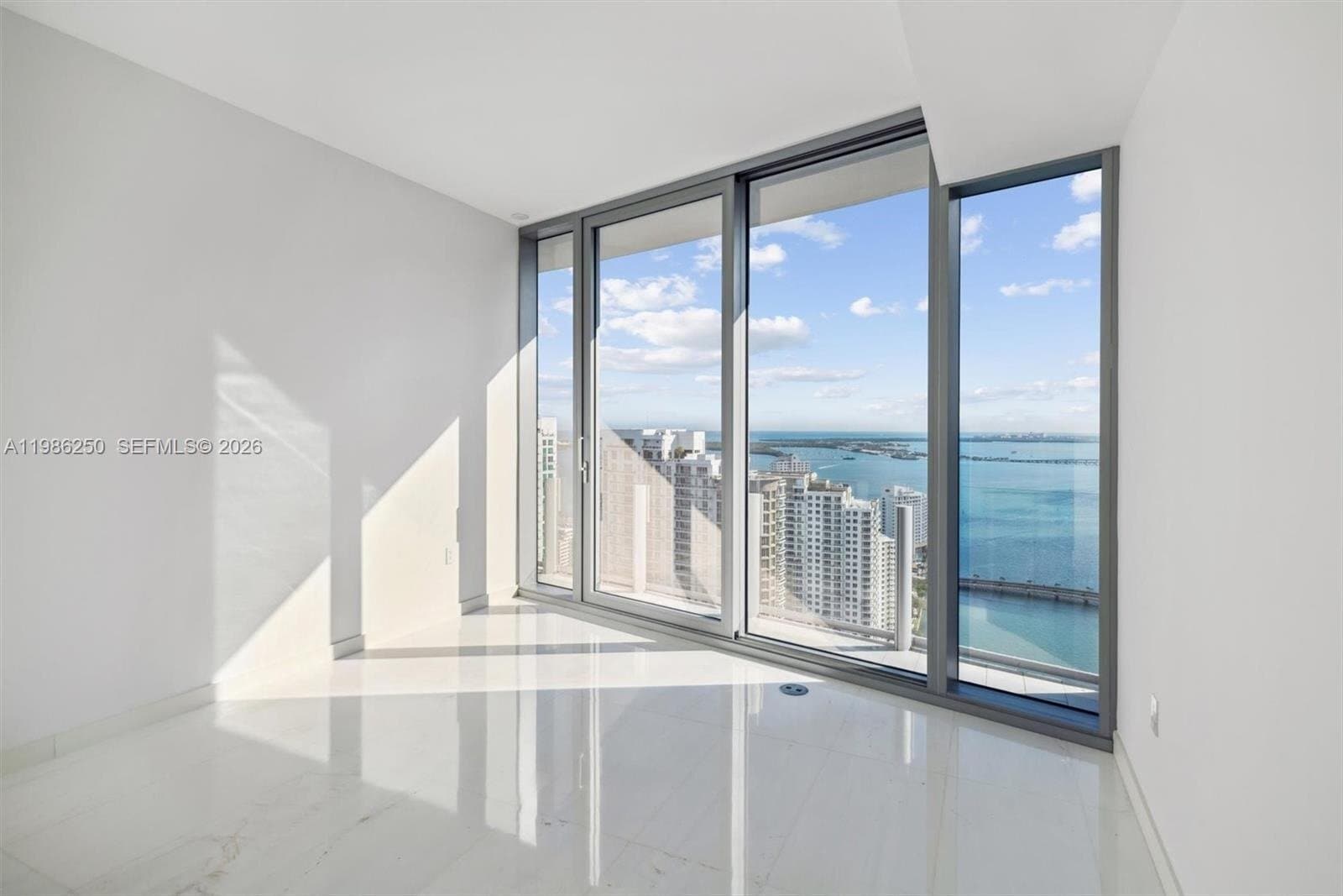 Building Photo - 300 Biscayne Blvd Way