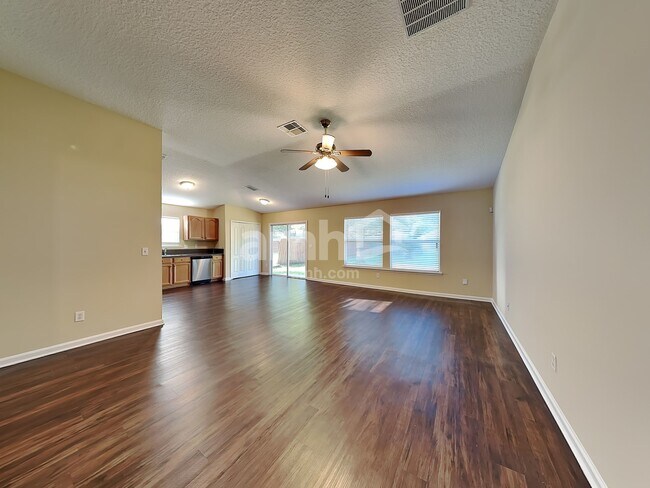 Building Photo - 884 Bonaparte Landing Ct