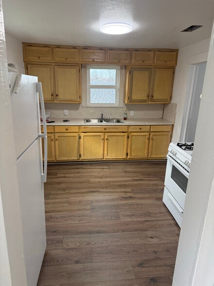 Building Photo - 2603 Ross Ave