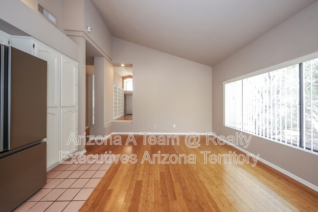 Building Photo - 7847 E Marquise Dr