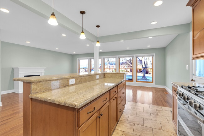 Building Photo - 9314 Menard Ave