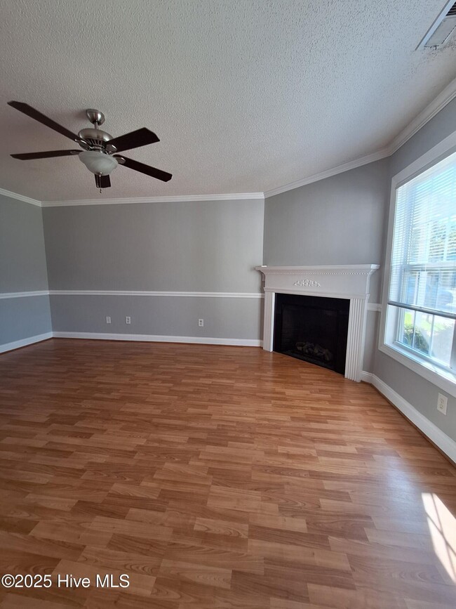 Building Photo - 4247 Dudleys Grant Dr