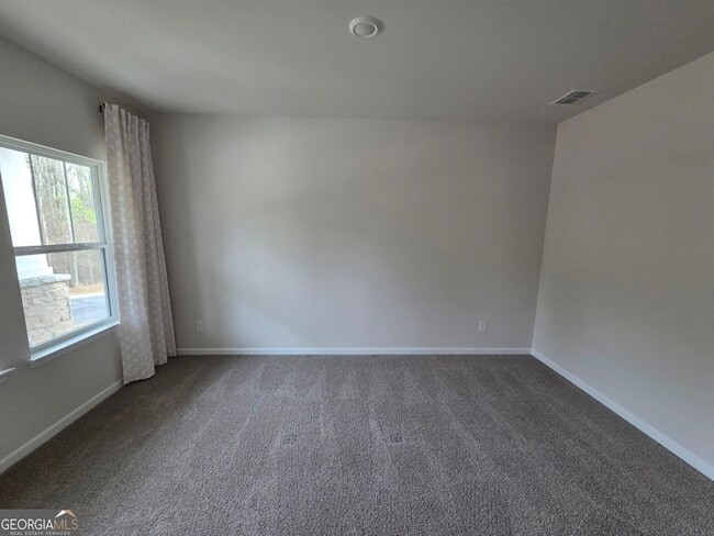 Building Photo - 167 Vly Oak Dr